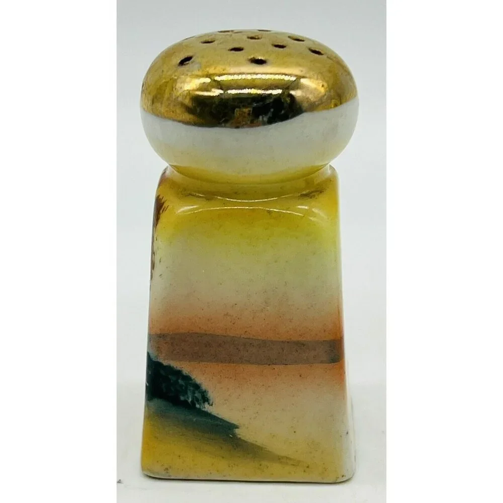 Vintage‎ Japan Lusterware Sunset Salt Pepper Shakers Hand painted 3 inch